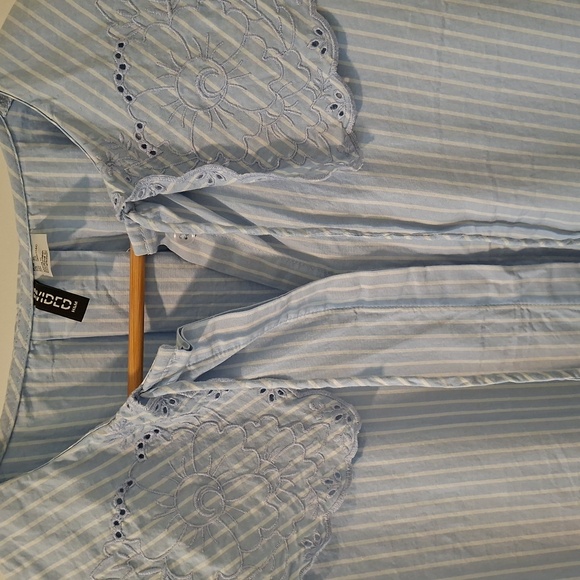 H&M Blue & White Striped Embroidered Peter Pan Collar Boho Blouse (Size XL) - Picture 6 of 8